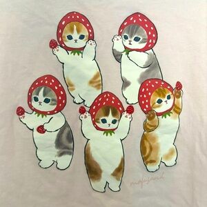 Mofusand Strawberry Kittens T-Shirt in Pink
